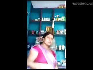 Desi aunty doing fucky-fucky